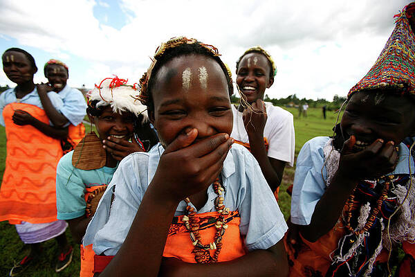 Wall Art - Photograph - Women Empowerment In An Aids Ridden #9 by Brent Stirton