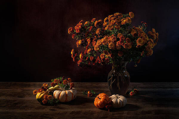 Wall Art - Photograph - Autumn Colors by Xiaoyuan Xu