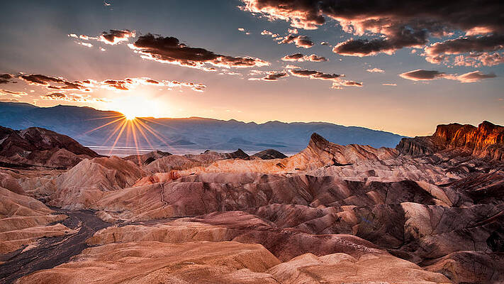 Wall Art - Photograph - Basking In The Fading Rays by Sophia Li