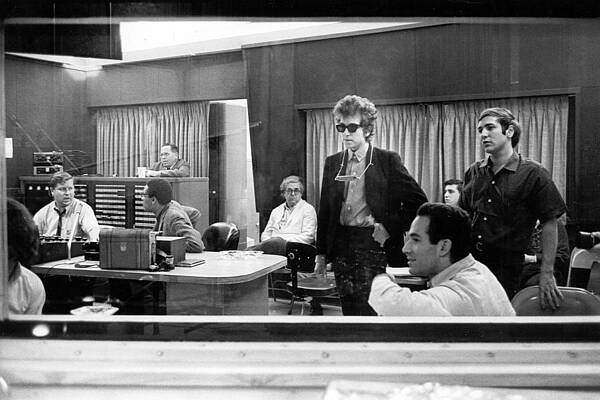 Wall Art - Photograph - Bob Dylan Records Highway 61 Revisited by Michael Ochs Archives