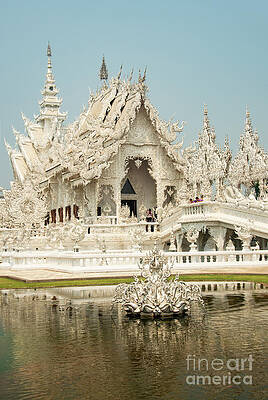 Wall Art - Photograph - Chiang Rai Wat Rong Kuhn Temple and Pool by Bob Phillips