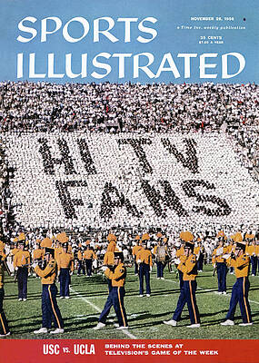 Wall Art - Photograph - College Football Fans Sports Illustrated Cover by Sports Illustrated
