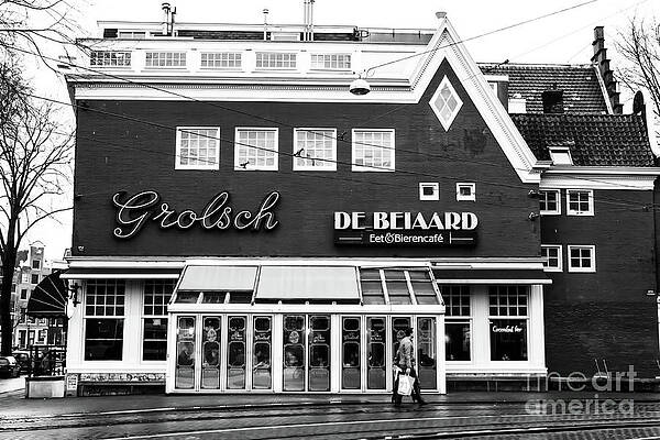 Amsterdam in Black-and-White - Katrinka Abroad