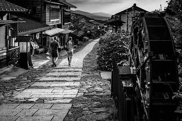 Wall Art - Photograph - Evening by Yutaka Kurahashi
