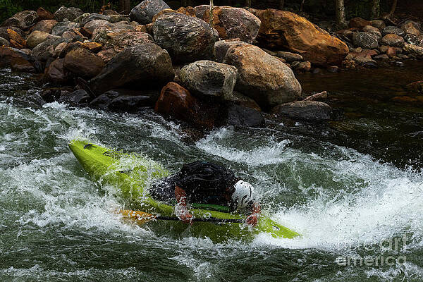 Forward Lean In Whitewater Kayak by Les Palenik Forward Lean In Whitewater Kayak by Les Palenik