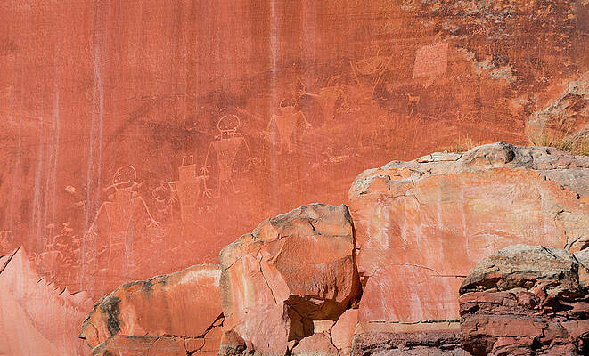 Wall Art - Photograph - Fremont Petroglyphs, Capitol Reef National Park, Utah, Usa by Juan Carlos Munoz / Naturepl.com