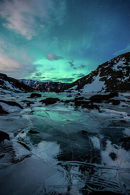 Gale-Force Aurora V by Tim Newton Gale-Force Aurora V by Tim Newton
