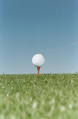 Golf Ball On Tee Print by Sean Justice