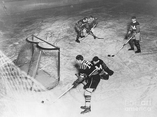 File:Hockey-Stick-and-Puck-Photographic-Print-C11950881.jpg