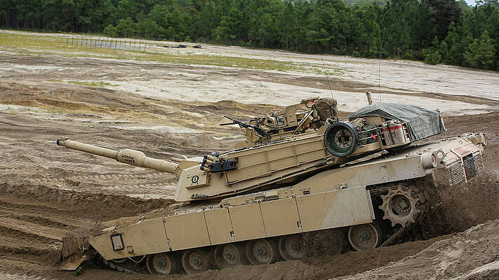 M1 Abrams Tank - Desert Camo - ChimpArtsy - Paintings & Prints, Vehicles &  Transportation, Automobiles & Cars, Other Automobiles & Cars - ArtPal