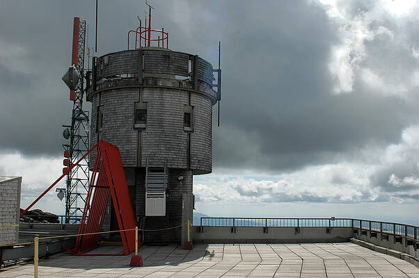 Mt. Washington Observatory by Craig Morris Mt. Washington Observatory by Craig Morris