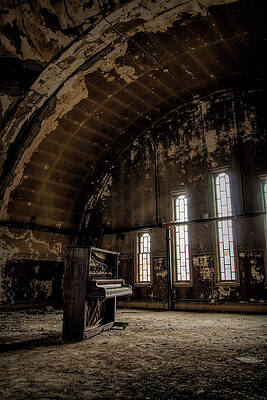 Wall Art - Photograph - Piano Player Wanted by Kristia Adams
