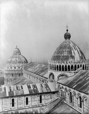 Piazza Del Duomo Print by Fox Photos