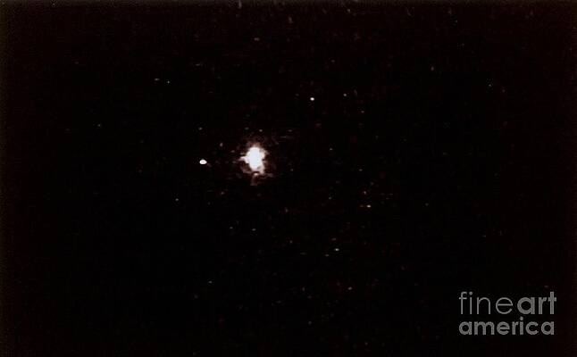 Wall Art - Photograph - Space Shuttle Columbia Disaster by Science Photo Library