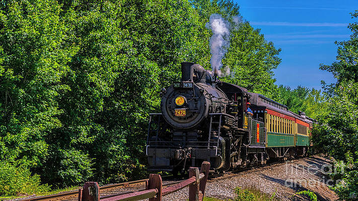 Steaming up the hill. by New England Photography Steaming up the hill. by New England Photography