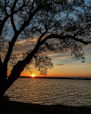 Wall Art - Photograph - Sunset at Breitbeck Park by Rod Best