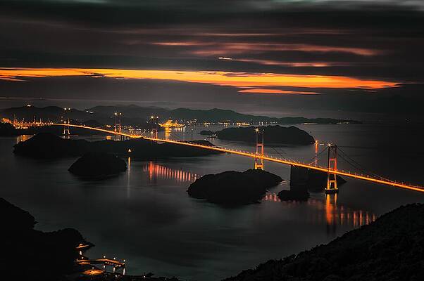 Wall Art - Photograph - Sunset Bridge by Yutaka Kurahashi