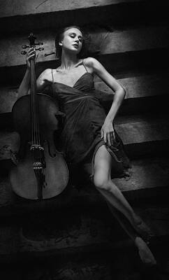 Wall Art - Photograph - The Cellist by Sebastian Kisworo
