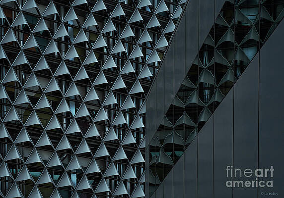 The Grater by Jan Pudney The Grater by Jan Pudney