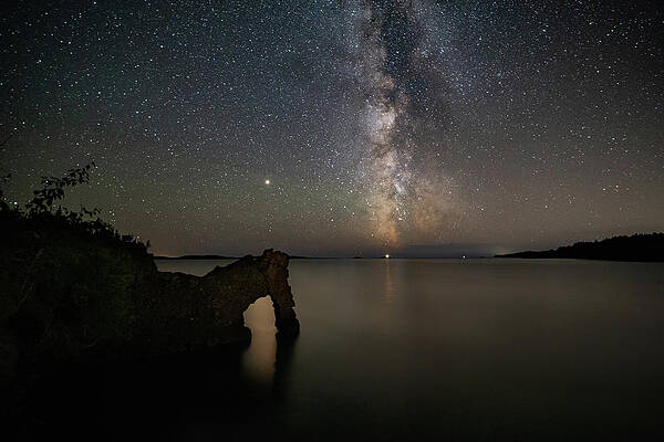 The Lion and the light of Mars by Jakub Sisak The Lion and the light of Mars by Jakub Sisak