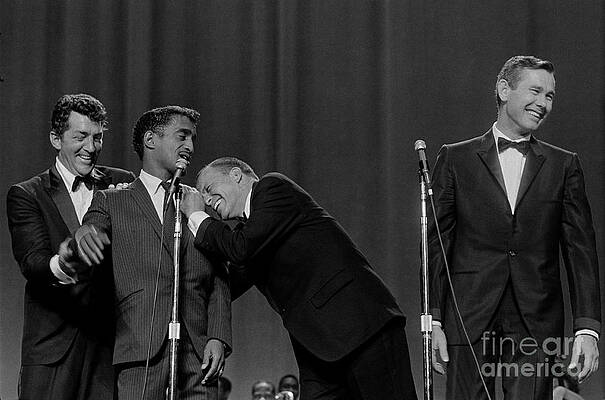 Wall Art - Photograph - The Rat Pack Perform With Carson by Cbs Photo Archive