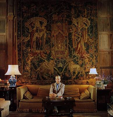 Wall Art - Photograph - Vanderbilt At Home by Slim Aarons