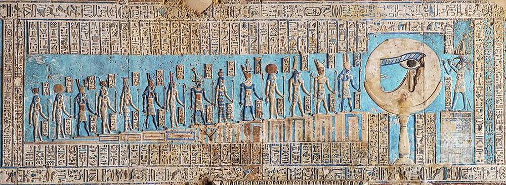 Wall Art - Photograph - Waxing Moon Represented In Egyptian Temple by Science Photo Library