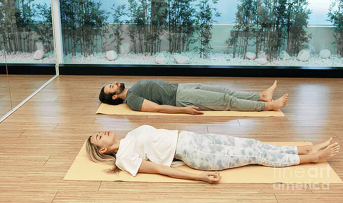 Wall Art - Photograph - Yoga Meditation by Science Photo Library