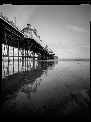 Wall Art - Photograph - Eastbourne pier #1 by Will Gudgeon