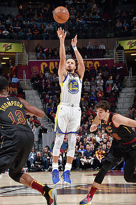 Wall Art - Photograph - Stephen Curry #1 by David Liam Kyle