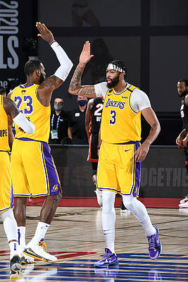 Wall Art - Photograph - Anthony Davis and Lebron James #2 by Andrew D. Bernstein