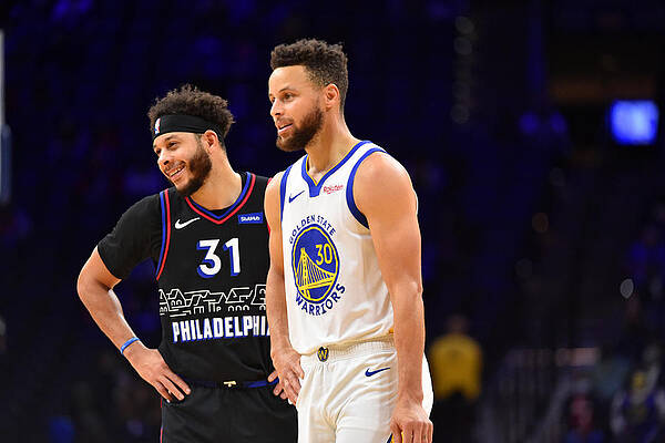 Wall Art - Photograph - Stephen Curry and Seth Curry #2 by Jesse D. Garrabrant