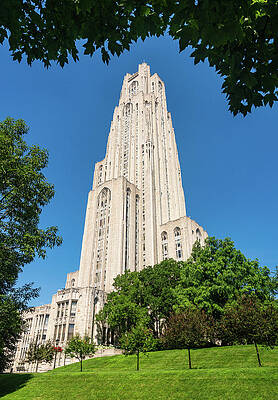 Wall Art - Photograph - Cathedral of Learning building at the University of Pittsburgh #3 by Steven Heap