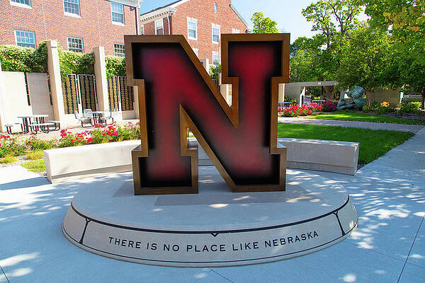 Wall Art - Photograph - Large Red N statue at the University of Nebraska #3 by Eldon McGraw