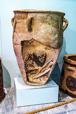 Heraklion Archaeological Museum - Crete - Greece by Jon Berghoff Heraklion Archaeological Museum - Crete - Greece by Jon Berghoff