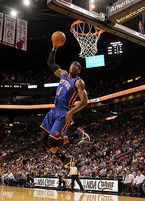  Photograph - Amar'e Stoudemire by Mike Ehrmann