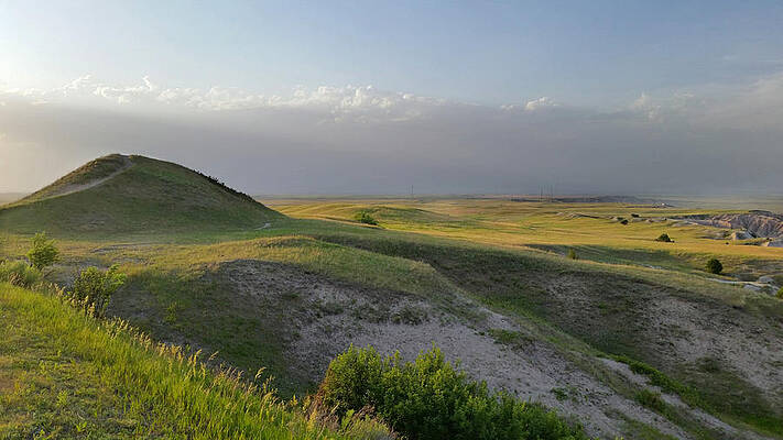 Anvil Edge in the Badlands by Ally White Anvil Edge in the Badlands by Ally White
