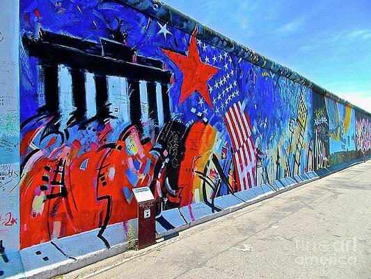 ART - BERLIN - WALL by Elisabeth Derichs ART - BERLIN - WALL by Elisabeth Derichs