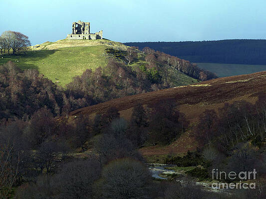 Auchindoun Castle in April by Phil Banks Auchindoun Castle in April by Phil Banks