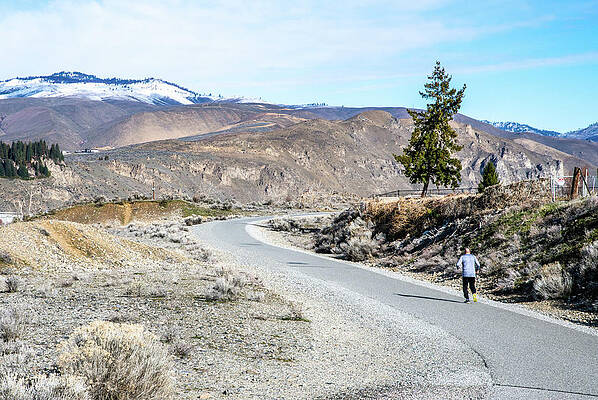 Wall Art - Photograph - Burch Mountain and Loop Trail Runner by Tom Cochran