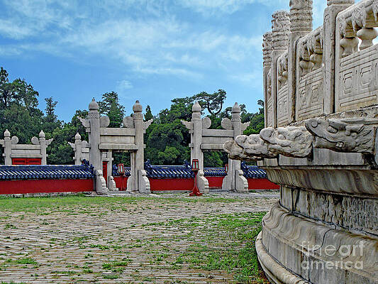 Beijing - Around Temple of Heaven by Nieves Nitta Beijing - Around Temple of Heaven by Nieves Nitta