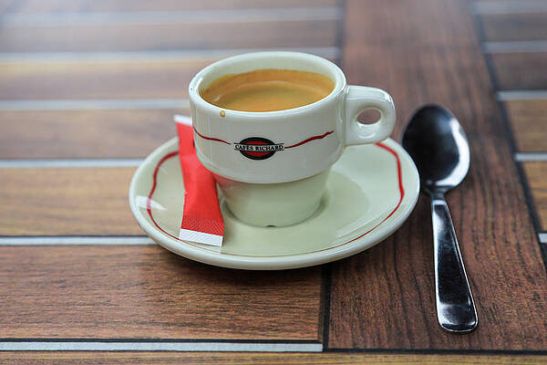 Wall Art - Photograph - Cafes Richard by Steve Templeton