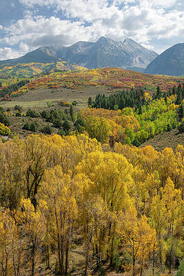 Chair Mountain Vertical by Aaron Spong Chair Mountain Vertical by Aaron Spong
