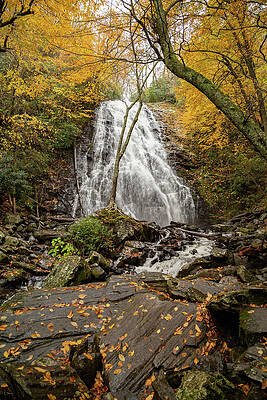 Fall Photograph - Crabtree Falls 10 by Cindy Robinson