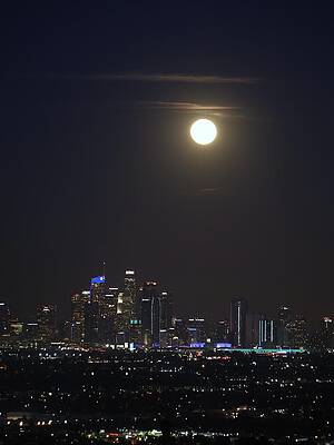 DTLA Moon 5 by Ross Kestin DTLA Moon 5 by Ross Kestin
