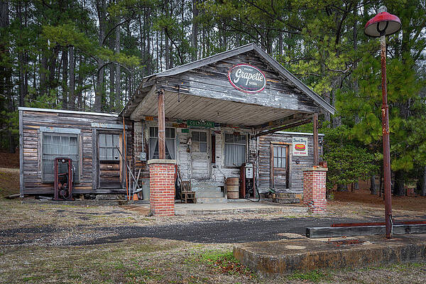 Fill er Up by Walt Ebbert Fill er Up by Walt Ebbert