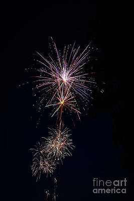 Fireworks 2020 - 16 by William Norton Fireworks 2020 - 16 by William Norton