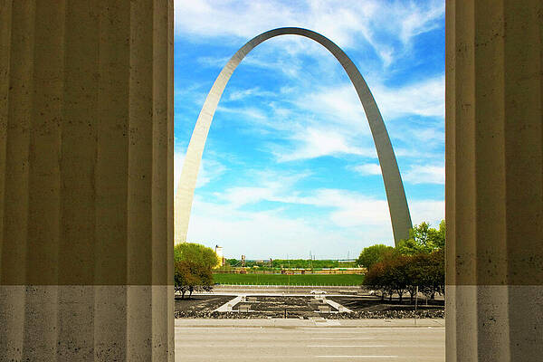 Wall Art - Photograph - Gateway Arch Old Courthouse Columns by Patrick Malon