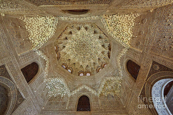 Hall of the two sisters ceiling by Juan Carlos Ballesteros Hall of the two sisters ceiling by Juan Carlos Ballesteros