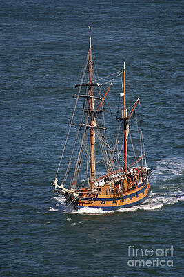 Hawaiian Chieftain a 103-foot square-rigged topsail ketch 2008 by California Views Archives Mr Pat Hathaway Archives Hawaiian Chieftain a 103-foot square-rigged topsail ketch 2008 by California Views Archives Mr Pat Hathaway Archives